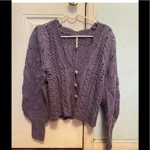 Knitted long sleeve sweater